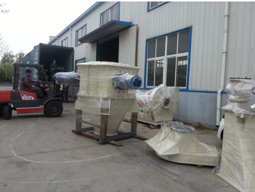 發（fā）往歐洲的氣流粉碎機（jī）和氣流粉碎機